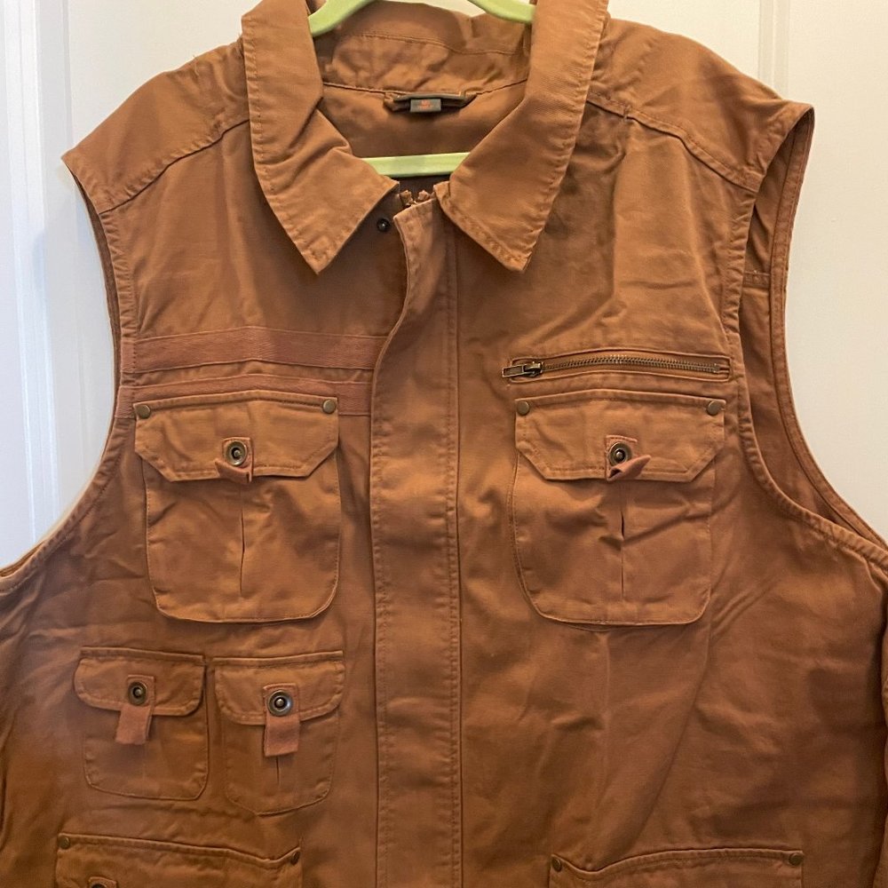Boulder Creek Cargo Vest, size 3XL